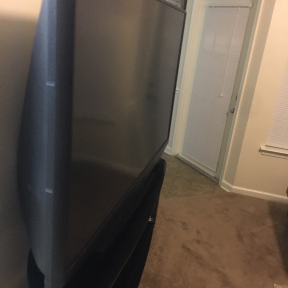 Tv good condition - Picture 3 of 3
